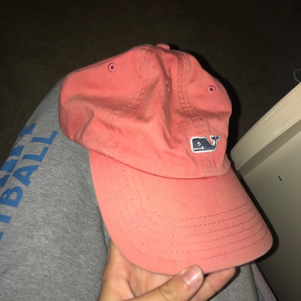 Vineyard vines hat